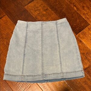 Light wash wild fable denim skirt size 2